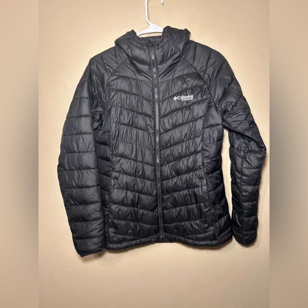 Columbia titanium omni-heat 3D hooded puffer jacket black size M